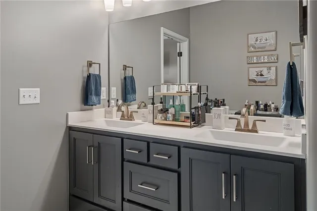 $480,000 | 19935 West 221st Street, Spring Hill, KS 66083