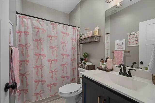 $480,000 | 19935 West 221st Street, Spring Hill, KS 66083