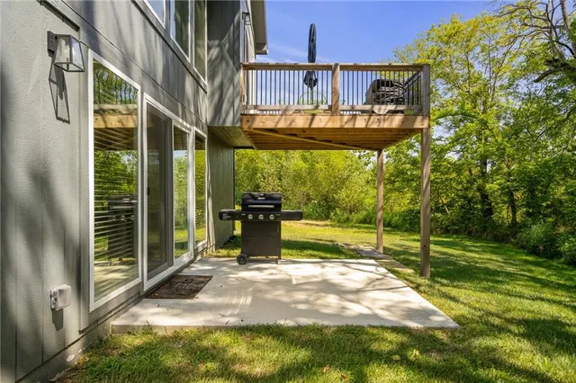 $480,000 | 19935 West 221st Street, Spring Hill, KS 66083