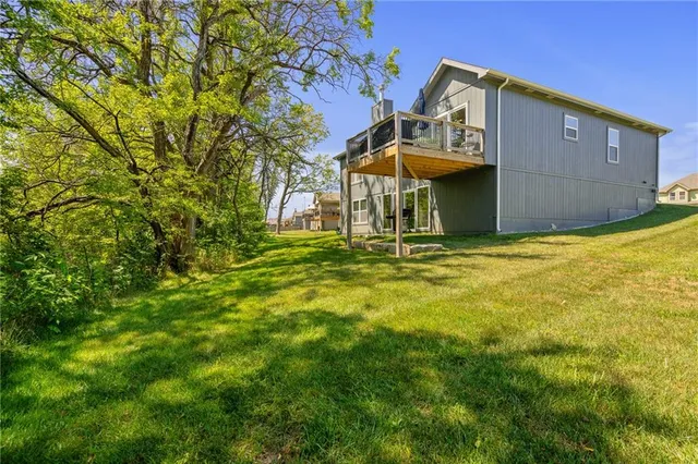 $480,000 | 19935 West 221st Street, Spring Hill, KS 66083