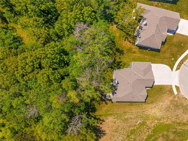 $480,000 | 19935 West 221st Street, Spring Hill, KS 66083