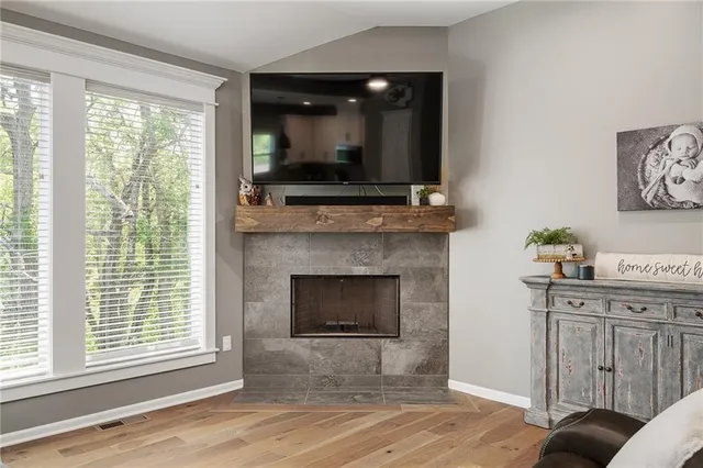 $480,000 | 19935 West 221st Street, Spring Hill, KS 66083