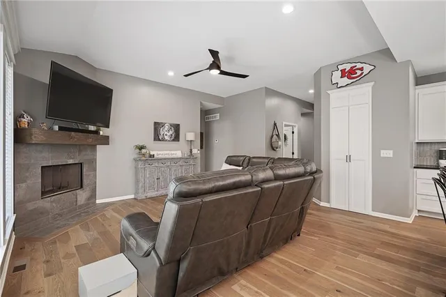 $480,000 | 19935 West 221st Street, Spring Hill, KS 66083