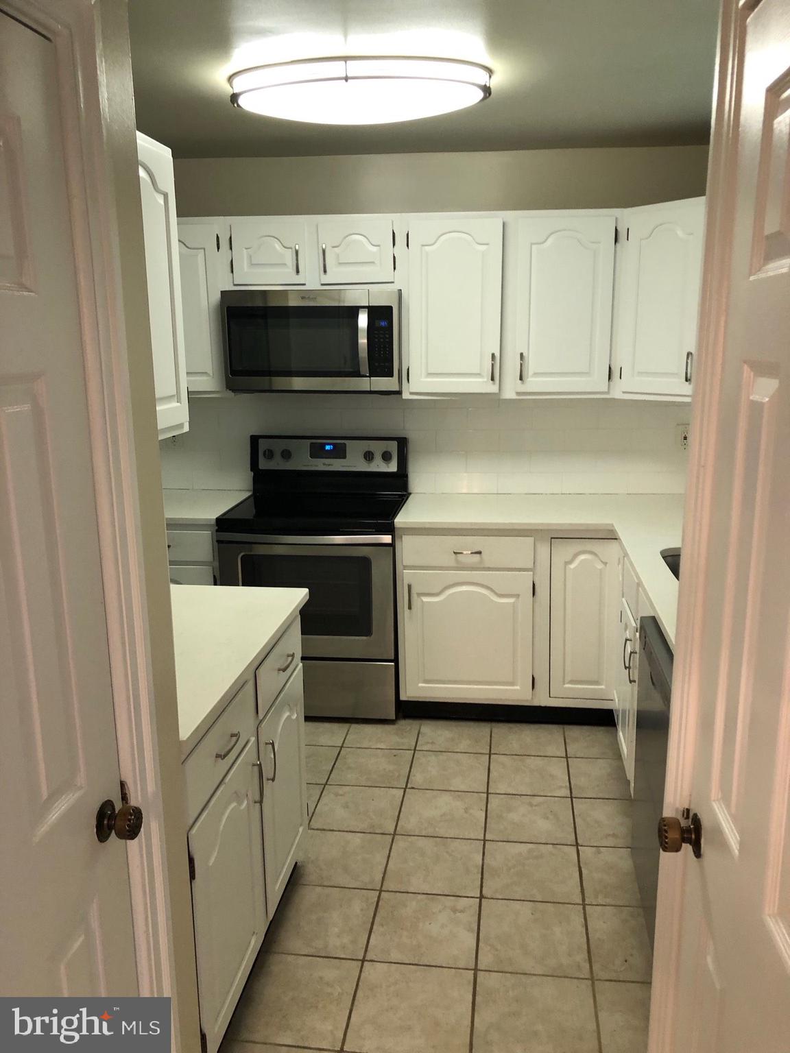 1230 Eton Court Northwest, Unit T26 Washington, DC 20007 - Photo 8 of 21