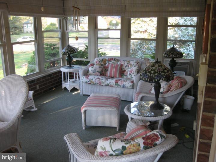 430 Leonard Road Huntingdon Valley, PA 19006 - Photo 15 of 25 Enclosed Porch