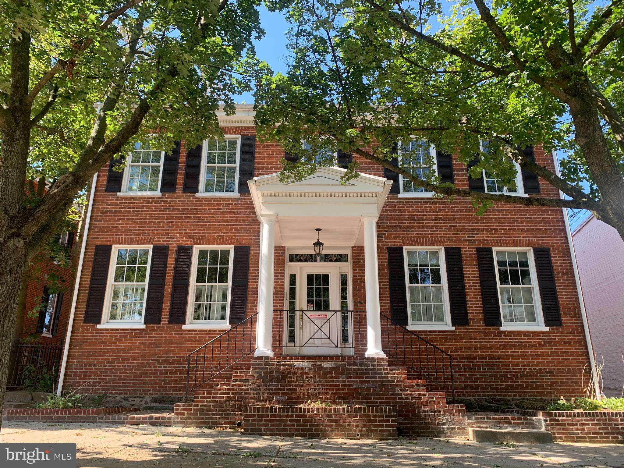 WELCOME HOME TO 162 E. MAIN STREET