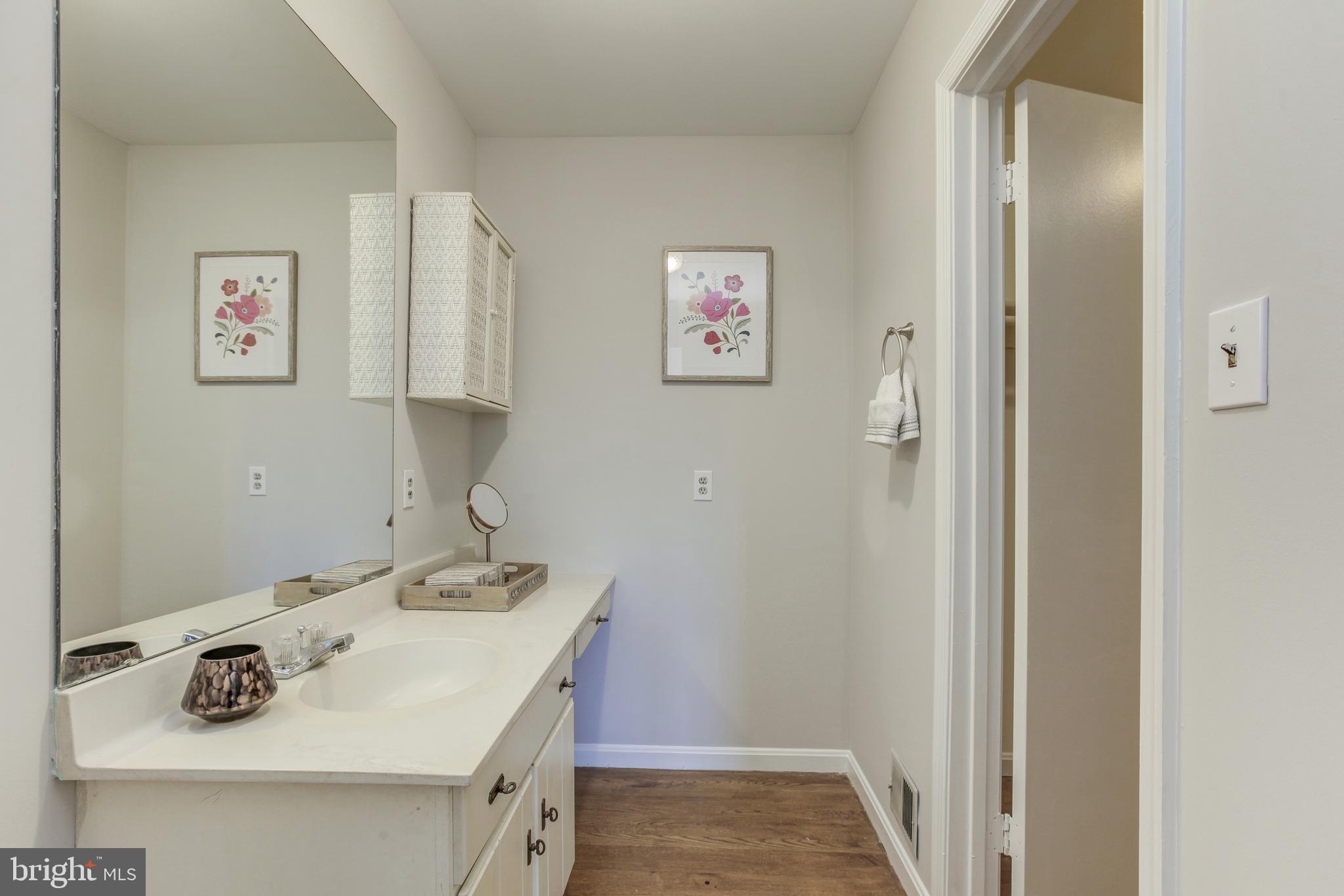 17040 Barn Ridge Drive Silver Spring, MD 20906 - Photo 32 of 53 Gallery Image 32