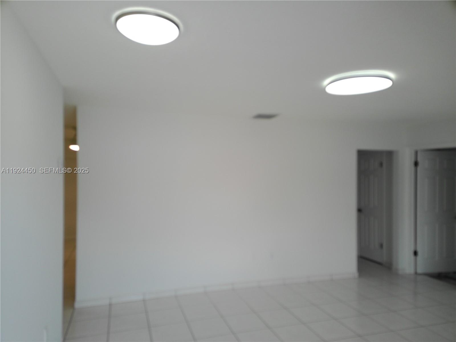 10812 Southwest 33rd Street Miami, FL 33165 - Photo 17 of 18