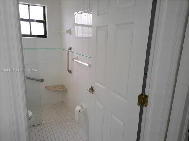 $869,999 | 10812 Southwest 33rd Street, Miami, FL 33165