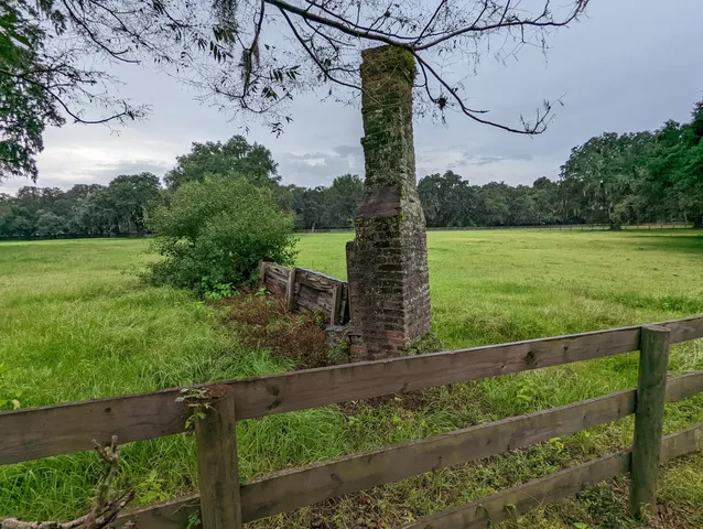 $214,000 | 21 Middleton Oaks Road, Charleston, SC 29414