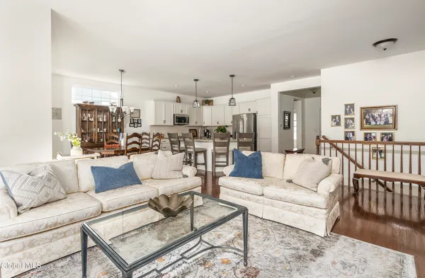 $535,000 | 12 Twinflower Court, Bethlehem, NY 12077