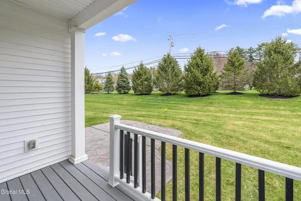 $535,000 | 12 Twinflower Court, Bethlehem, NY 12077