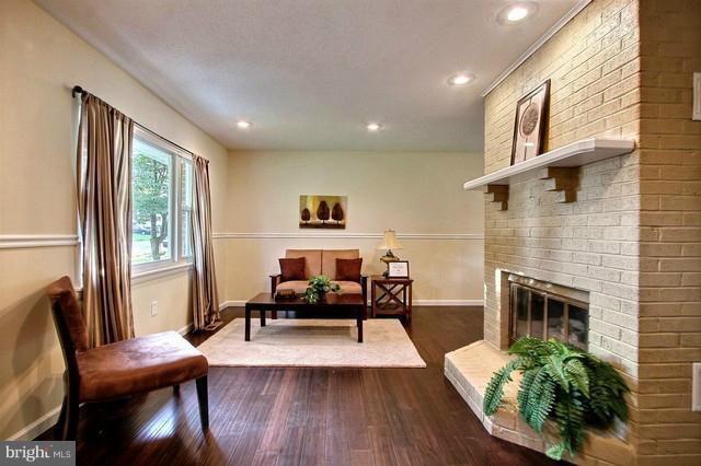 211 Highfalcon Road Reisterstown, MD 21136 - Photo 1 of 24 Living Room