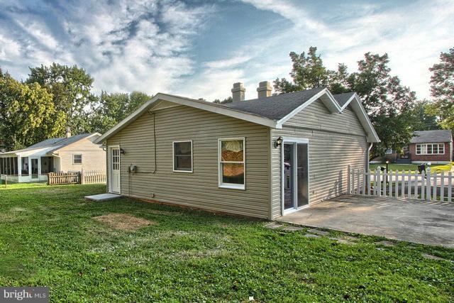 211 Highfalcon Road Reisterstown, MD 21136 - Photo 15 of 24 Exterior (Rear)