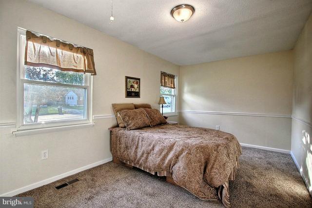 211 Highfalcon Road Reisterstown, MD 21136 - Photo 6 of 24 Bedroom (Master)