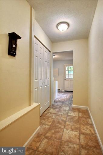 211 Highfalcon Road Reisterstown, MD 21136 - Photo 10 of 24 Interior (General)