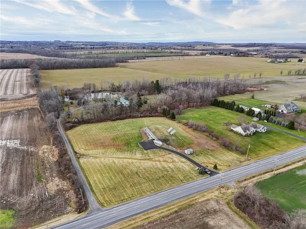 $3,500 | 2654 Whalen Road, East Bloomfield, NY 14469