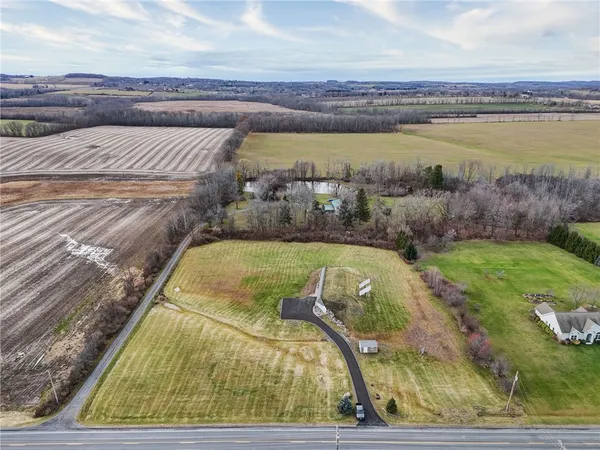 $3,500 | 2654 Whalen Road, East Bloomfield, NY 14469