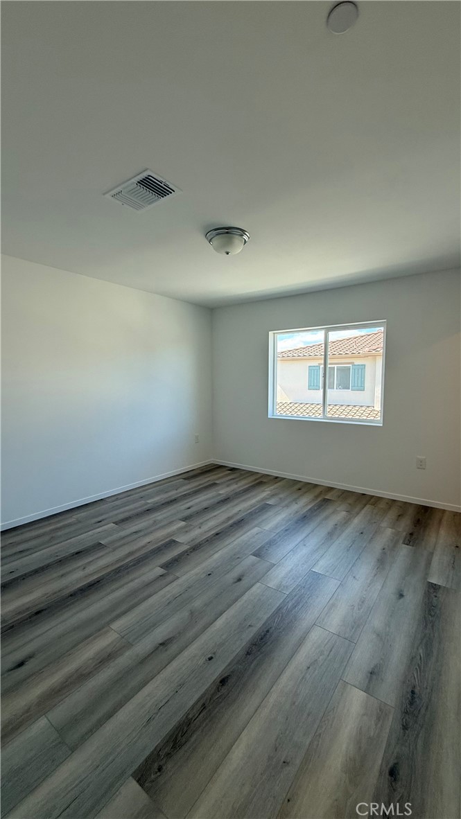 484 Live Oak Road Lompoc, CA 93436 - Photo 11 of 20 Secondary Bedroom