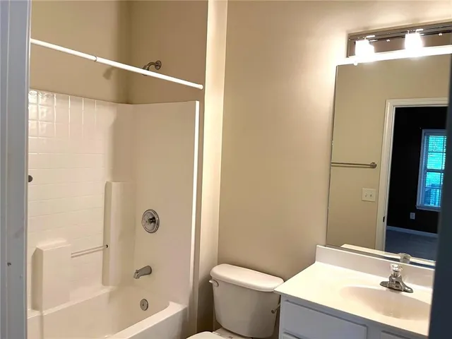 $3,000 | 1751 Highlands View Drive, Unit 30, Smyrna, GA 30082