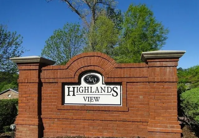 $3,000 | 1751 Highlands View Drive, Unit 30, Smyrna, GA 30082