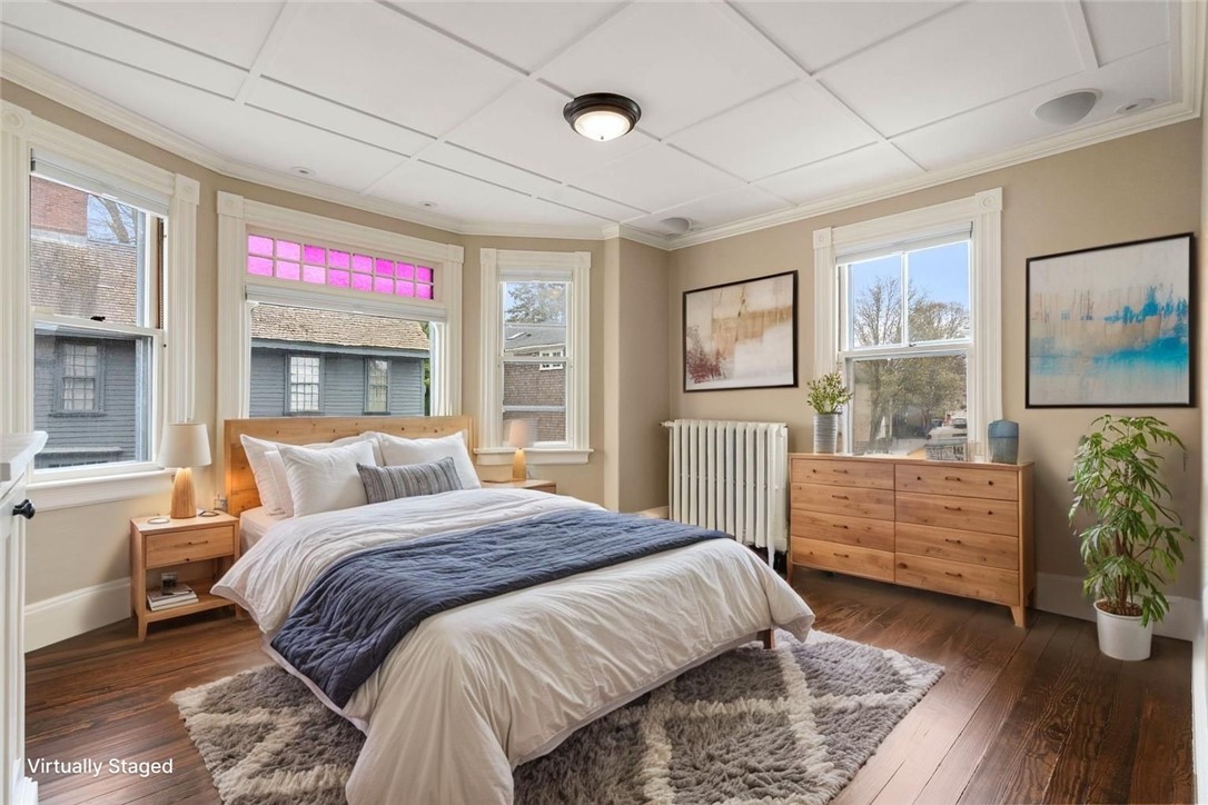 21 Division Street Newport, RI 02840 - Photo 27 of 41 Virtually Staged Bedroom 3 (Bedroom option)