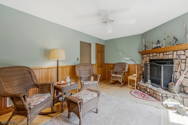 19 Renfro Road Somerset, NJ 08873 - Photo 12 of 45