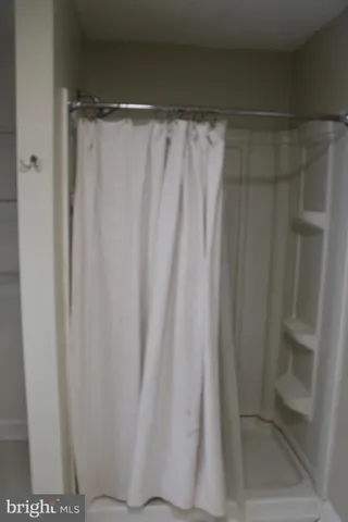 $1,800 | 102 Harrison Avenue, Wyoming, DE 19934