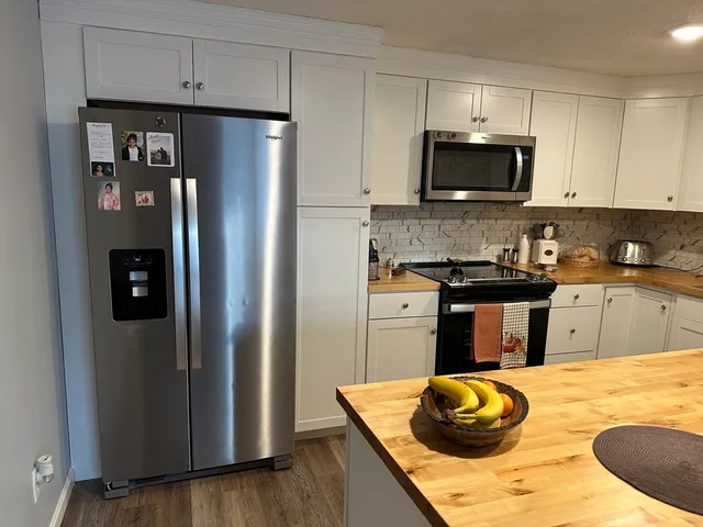 $279,900 | 1475 Braley Road, Unit 17, New Bedford, MA 02745