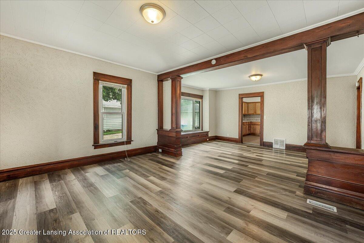 354 East Miller Road Lansing, MI 48911 - Photo 11 of 33 11-DSC08546