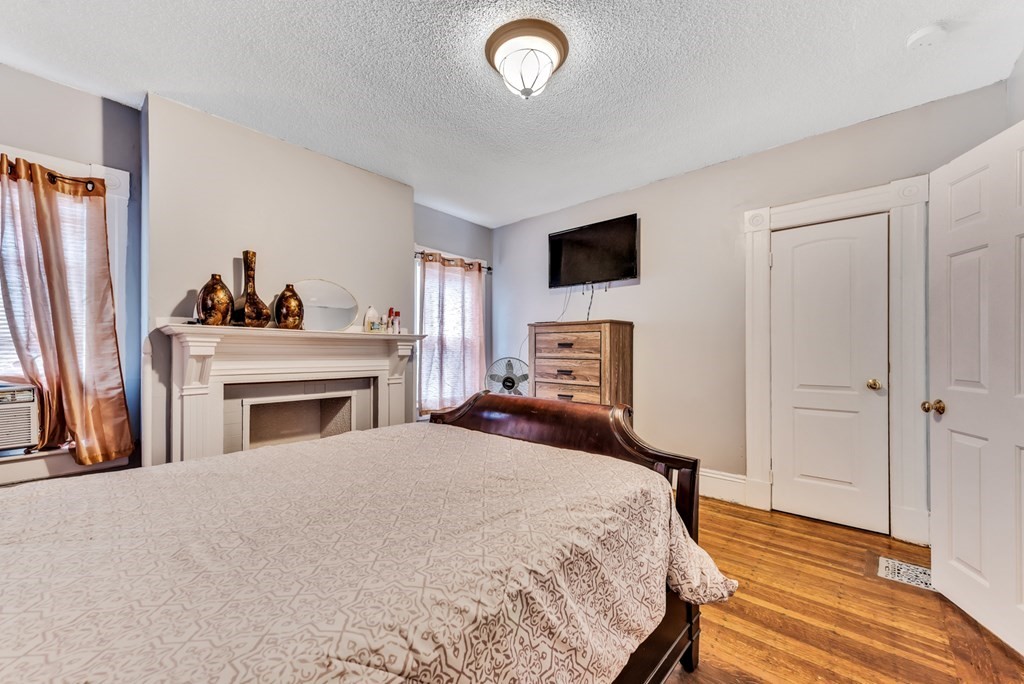 38 Lafayette Street Springfield, MA 01109 - Photo 26 of 42 Gallery Image 26
