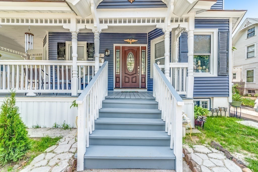 38 Lafayette Street Springfield, MA 01109 - Photo 4 of 42 Gallery Image 4