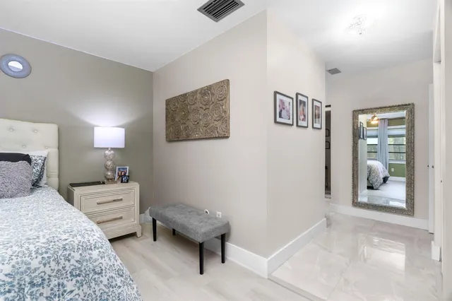 $300,000 | 21215 Lago Circle, Unit F, Boca Raton, FL 33433