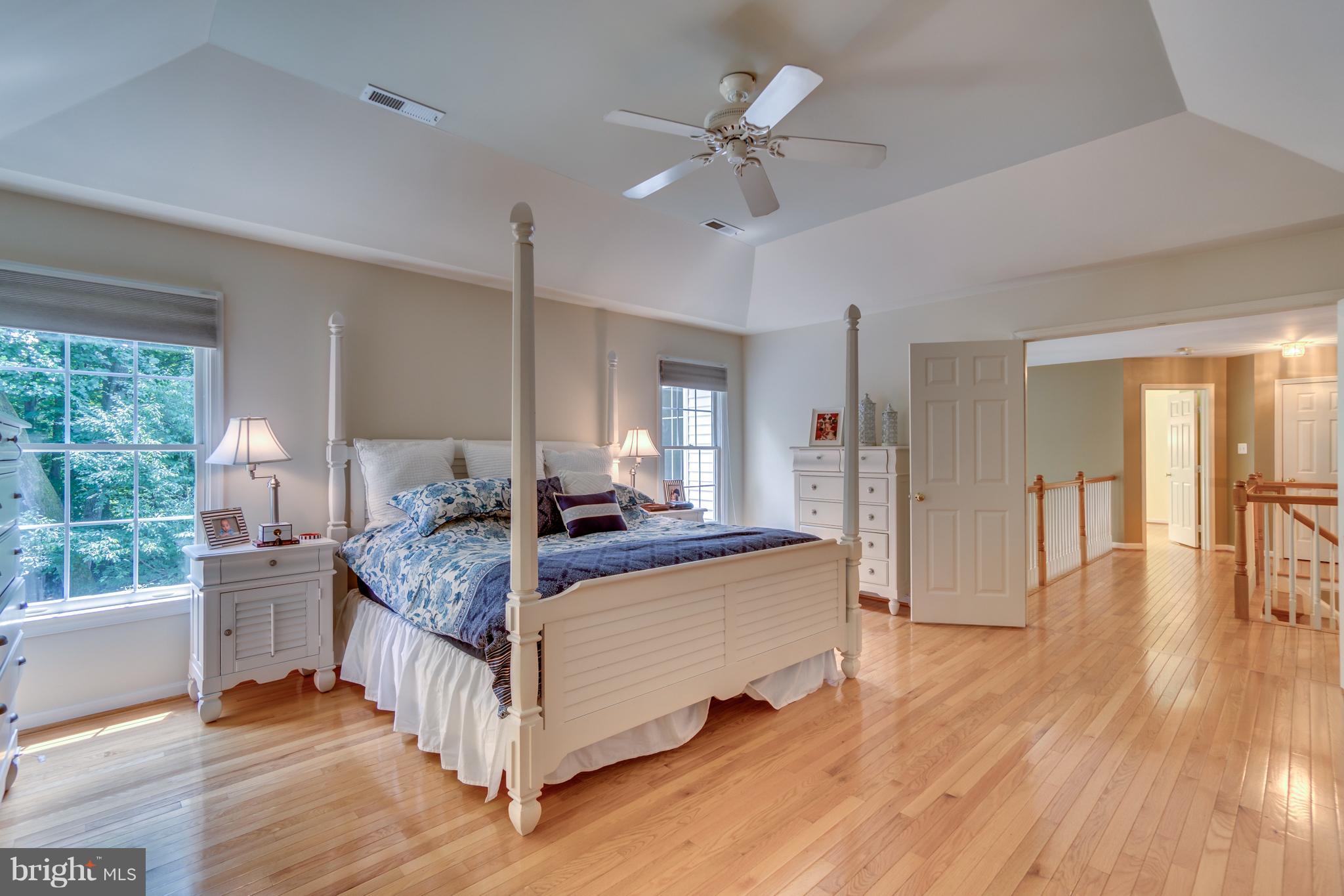 6601 Hunters Ridge Road Manassas, VA 20112 - Photo 13 of 30 Master bedroom