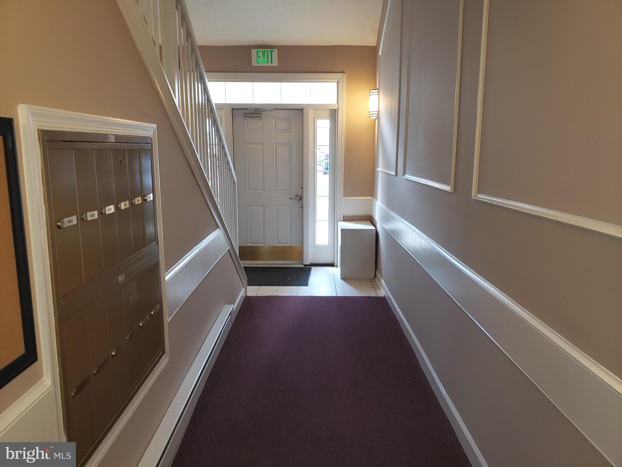 4915 Riders Court Owings Mills, MD 21117 - Photo 8 of 23 HALLWAY TO UNIT