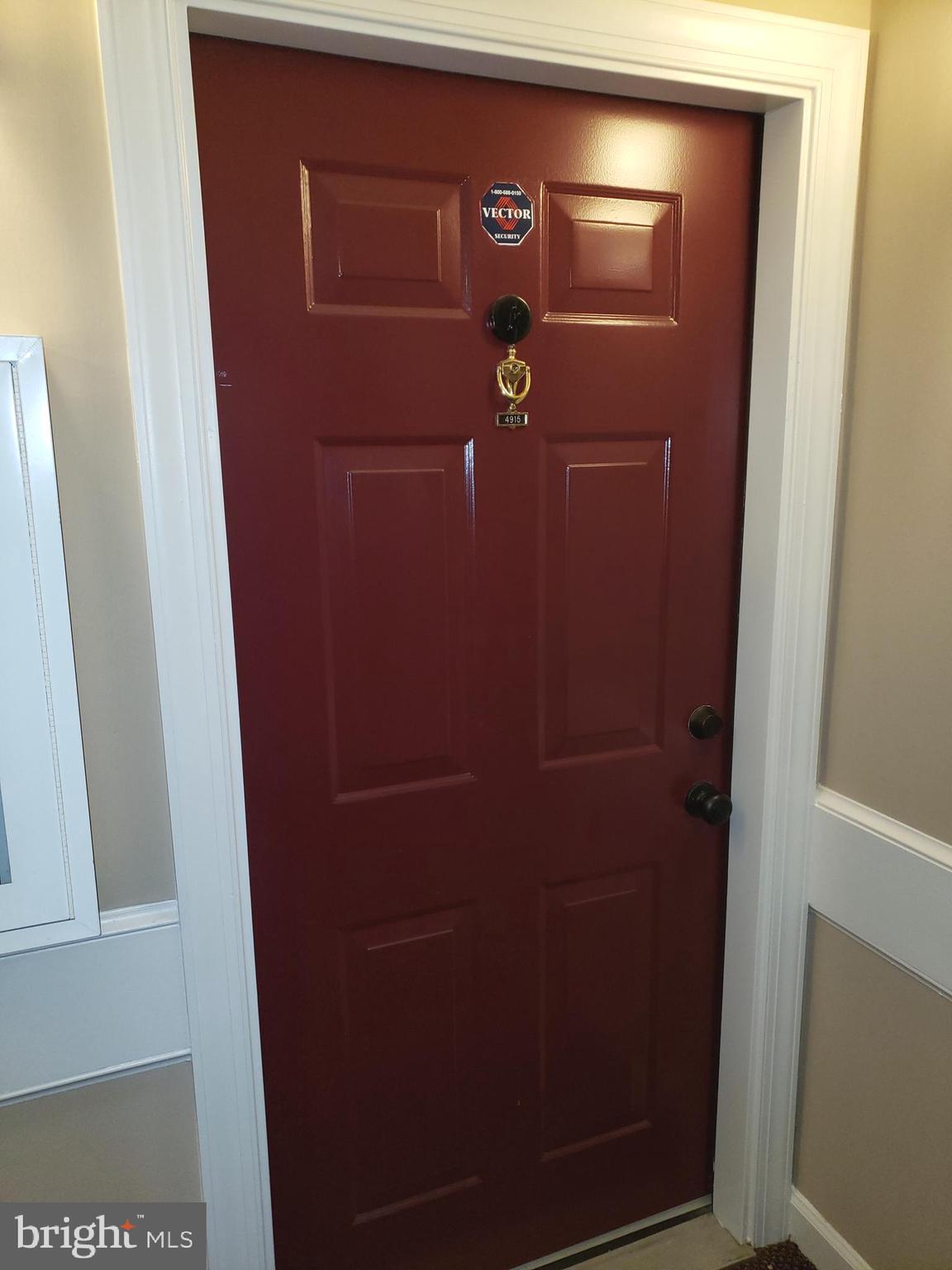 4915 Riders Court Owings Mills, MD 21117 - Photo 10 of 23 UNIT FRONT DOOR ENTRY