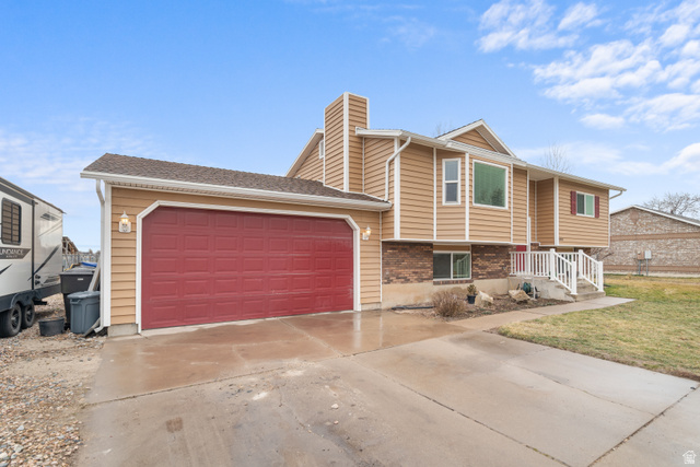 4901 West 650 North West Point, UT 84015 - Photo 2 of 40
