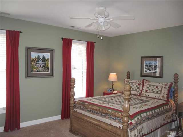 2521 Harptree Court Raleigh, NC 27613 - Photo 12 of 20 Photo 12