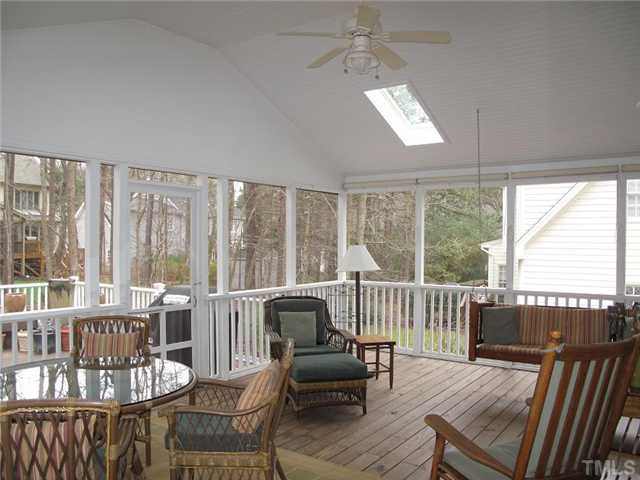 2521 Harptree Court Raleigh, NC 27613 - Photo 16 of 20 Photo 16
