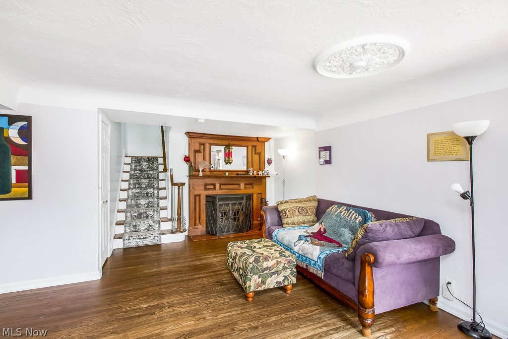 24702 Kennedy Ridge Road North Olmsted, OH 44070 - Photo 4 of 28 Gallery Image 4