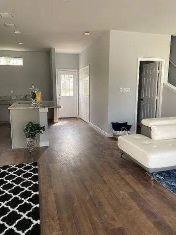 $190,000 | 422 K Street, Unit 102, San Antonio, TX 78205