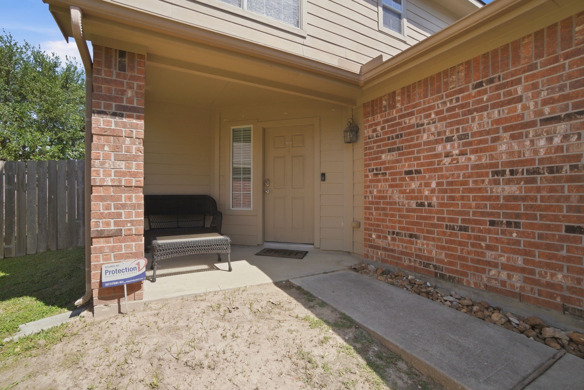 1607 Redbud Grove Court Conroe, TX 77301 - Photo 3 of 21