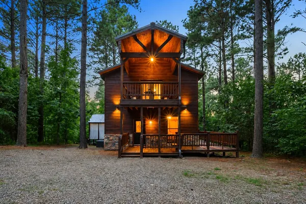 $675,000 | 237 High Peak Trail, Broken Bow, OK 74728