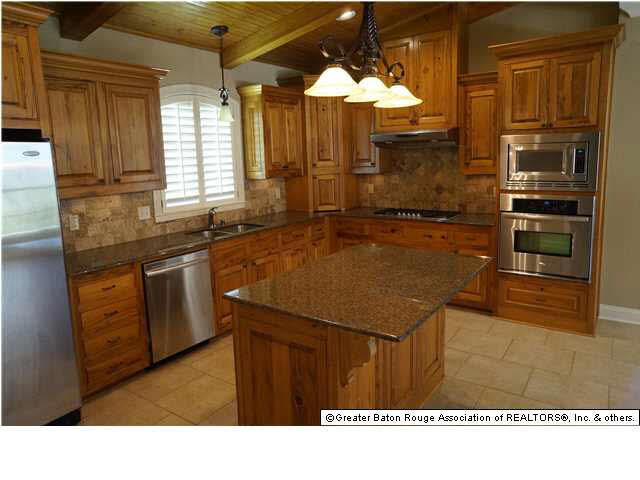 6436 Muir Street Baton Rouge, LA 70817 - Photo 3 of 9 Gallery Image 3
