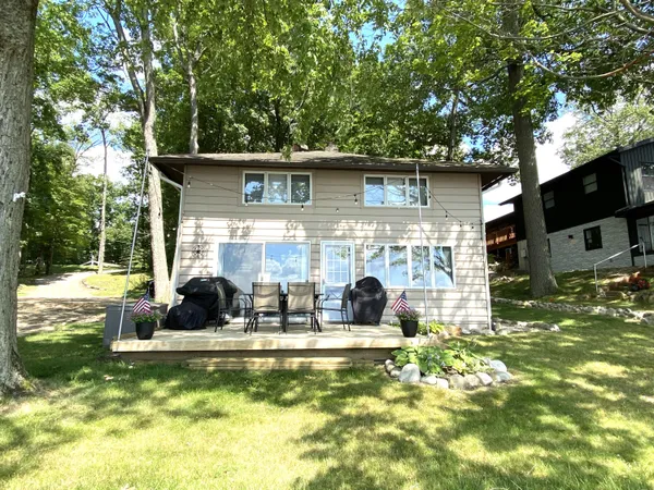 $619,900 | 4537 Cordes Road, Delton, MI 49046