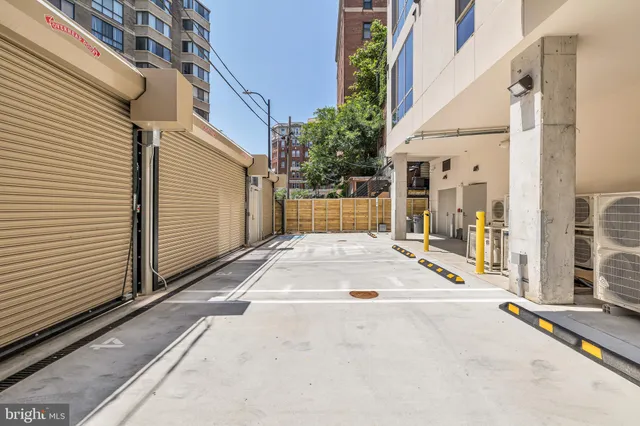 $2,995 | 1224 M Street Northwest, Unit 406, Washington, DC 20005