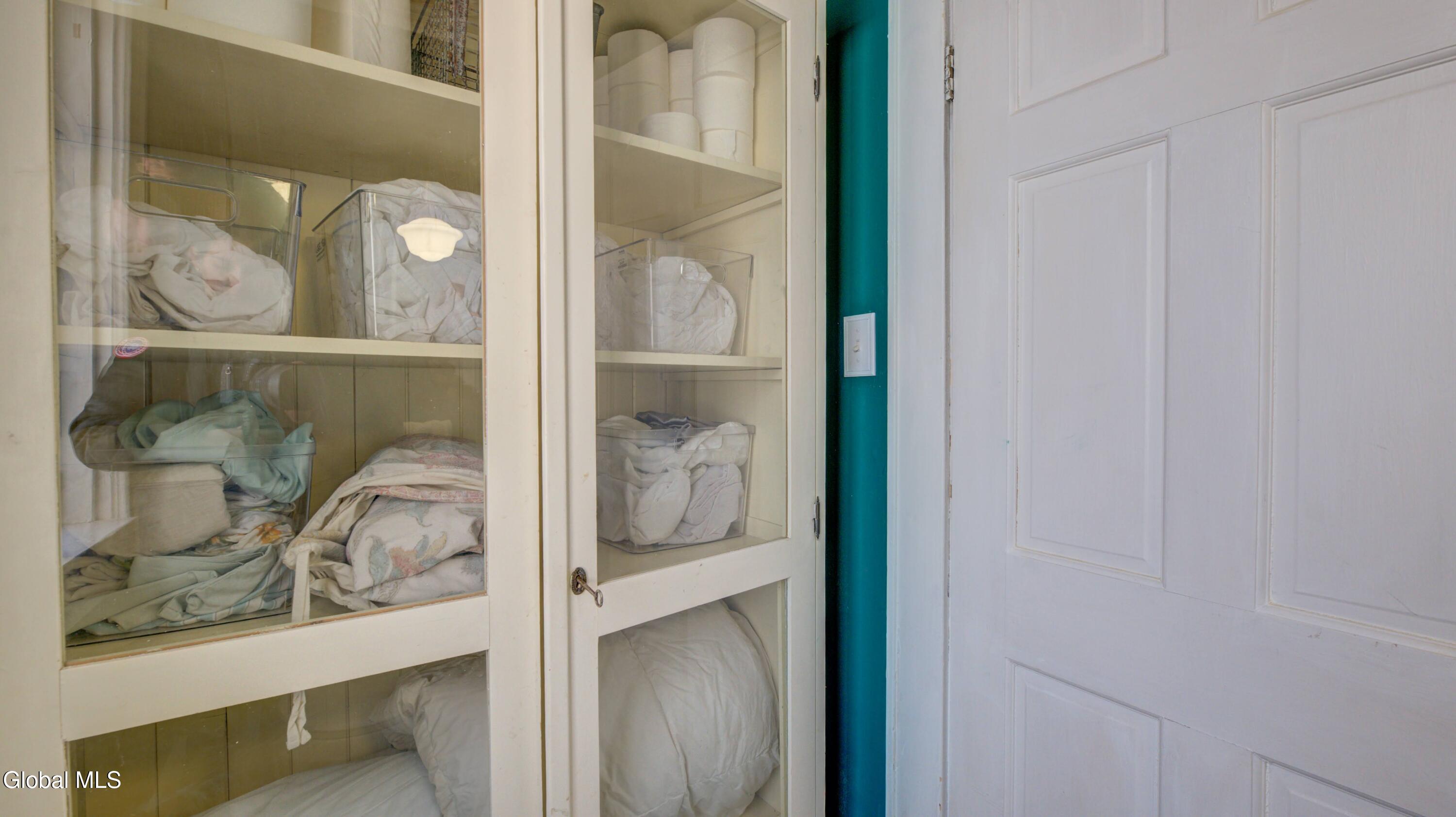 375 West Main Street Amsterdam, NY 12010 - Photo 16 of 40 375 W Main St-13