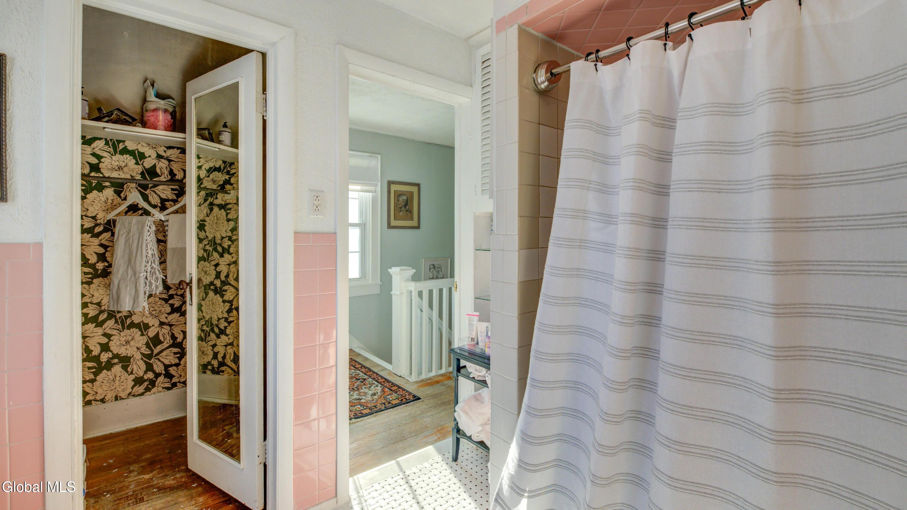 375 West Main Street Amsterdam, NY 12010 - Photo 18 of 40 375 W Main St-22