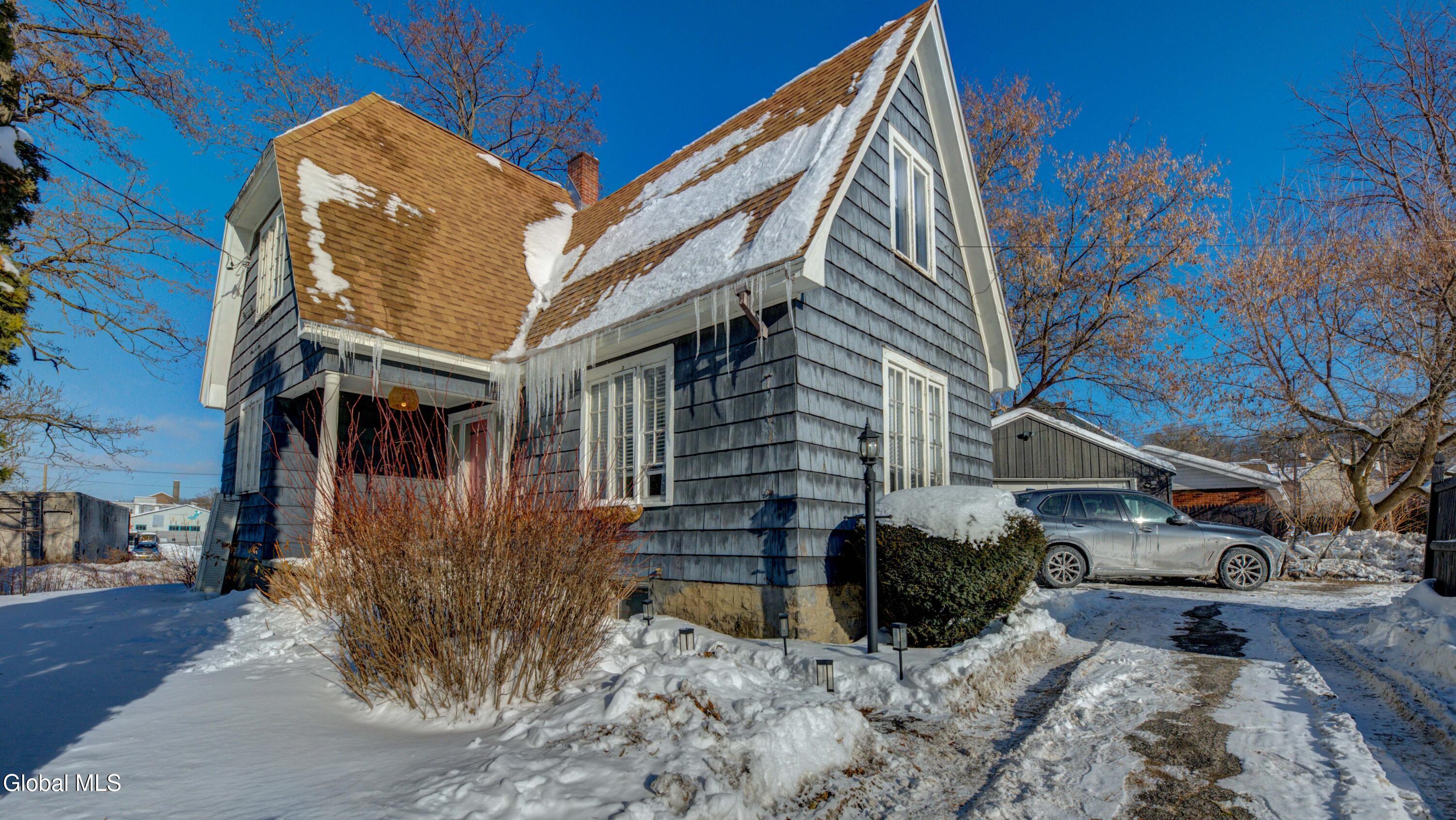 375 West Main Street Amsterdam, NY 12010 - Photo 32 of 40 375 W Main St-39