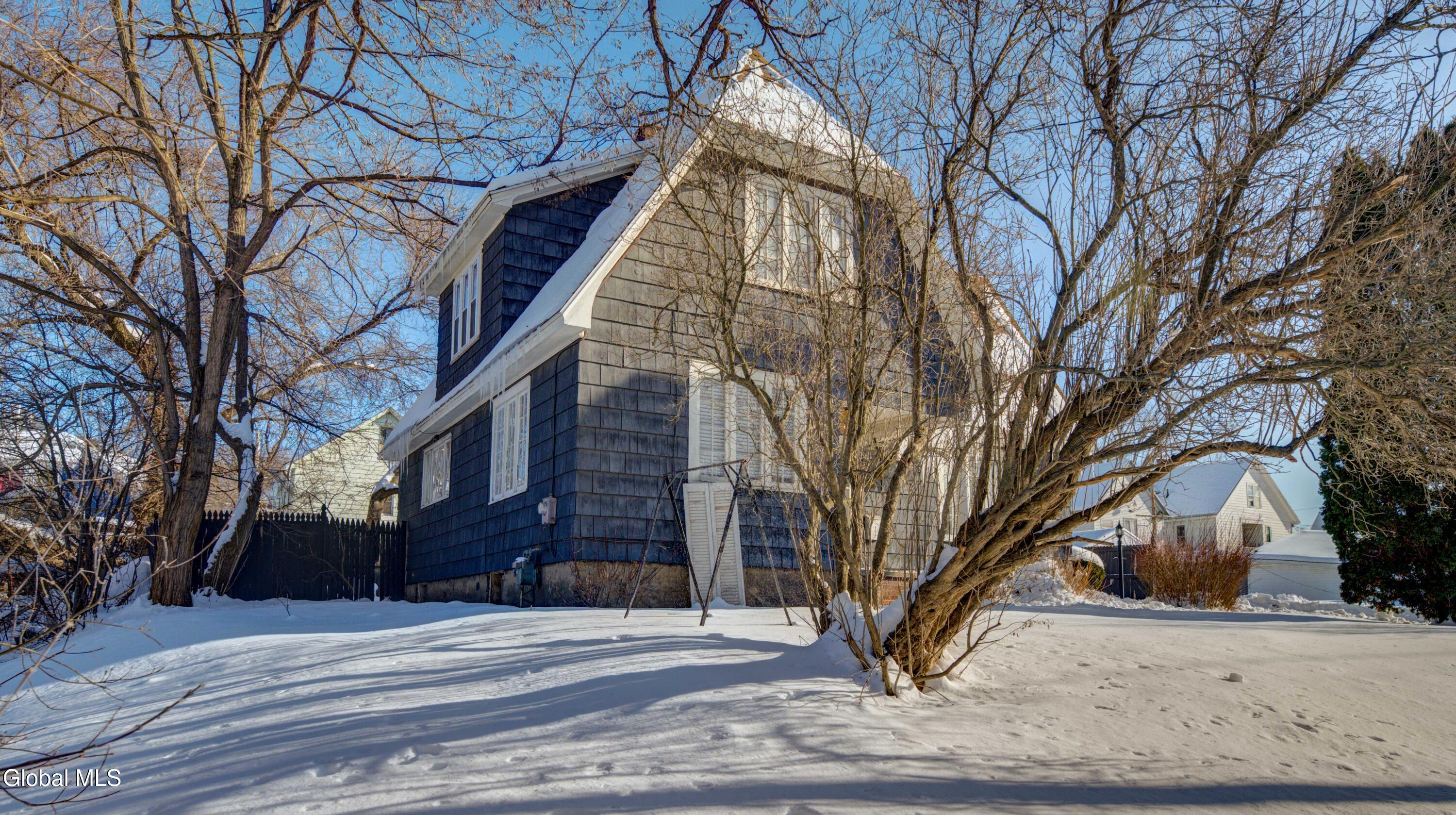 375 West Main Street Amsterdam, NY 12010 - Photo 34 of 40 375 W Main St-42